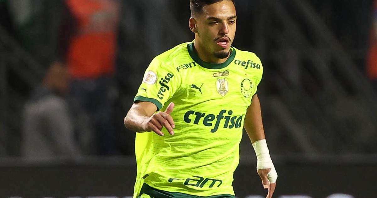 Gabriel Menino alcança 200 jogos no Palmeiras e realiza sonho de infância.