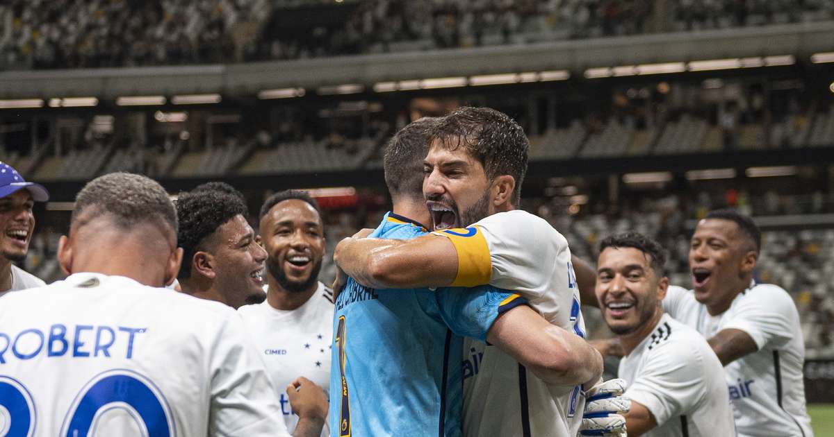 Cruzeiro terá três capitães ao longo da temporada 2024 em uma decisão inovadora.