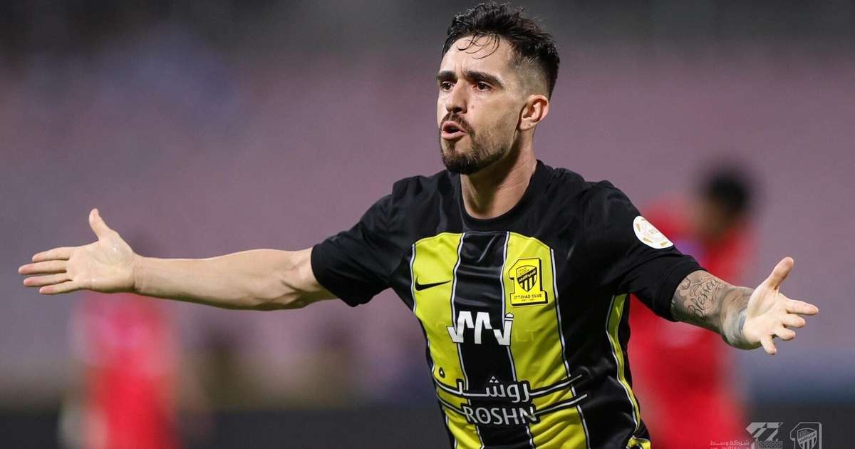 Flamengo busca esclarecimentos sobre interesse em Coronado: divergências entre Braz e Bachi.