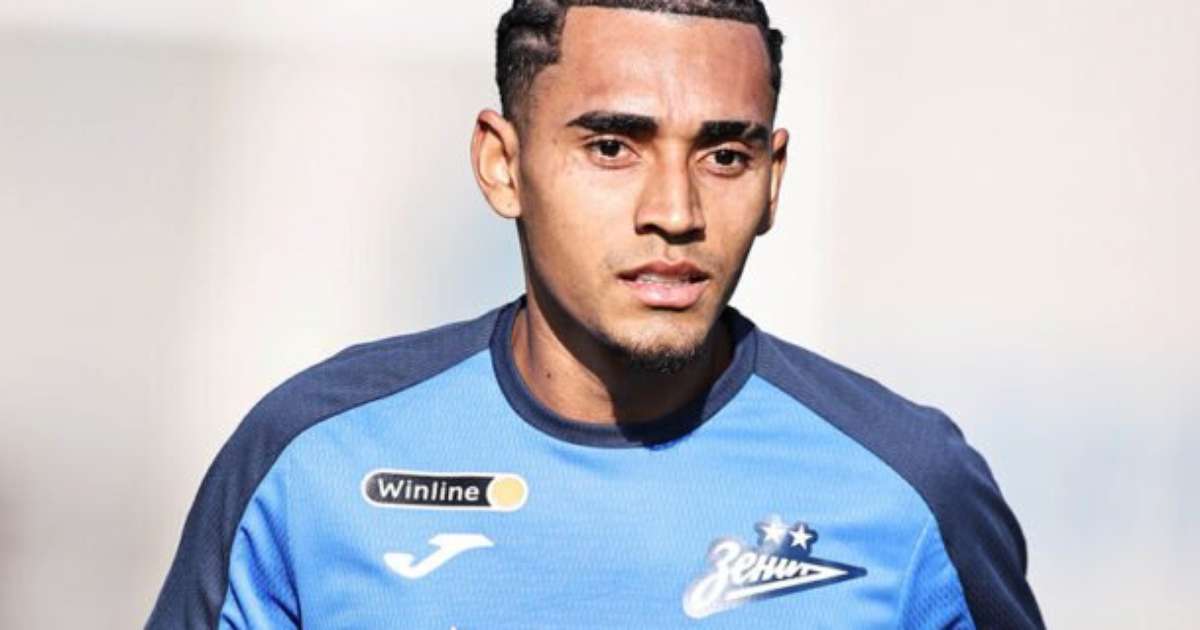 Grêmio contrata Du Queiroz em empréstimo do Zenit para reforçar equipe.