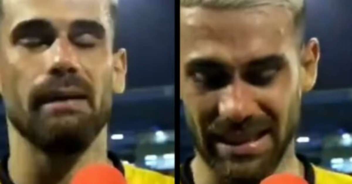 Ex-jogador do Flamengo, Vizeu marca gol no clássico catarinense e homenageia pai falecido.