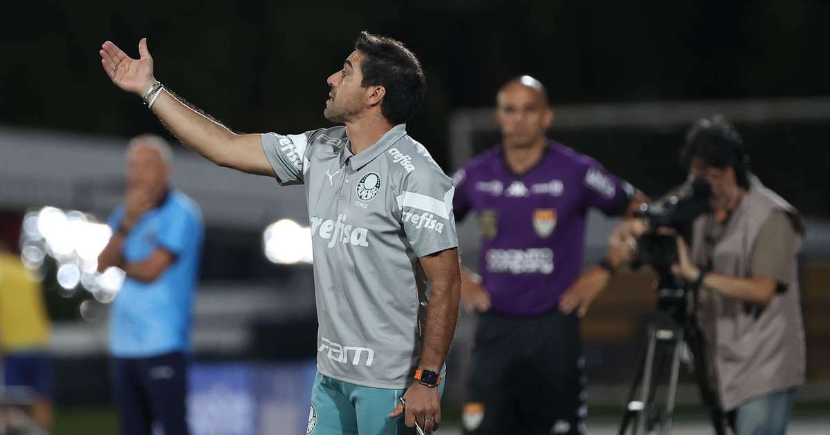 Abel prioriza desempenho e não aparência ao escalar seu time titular.