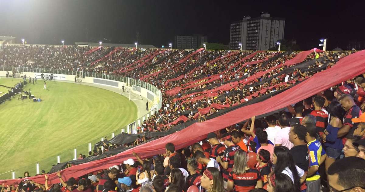Flamengo retornará a jogar em Aracaju após oito anos de ausência.