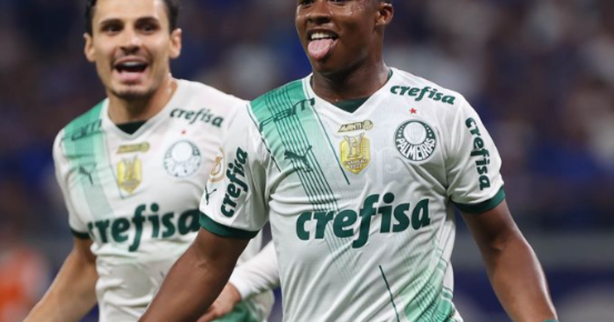 Endrick retorna da Seleção como esperança no ataque do Palmeiras.