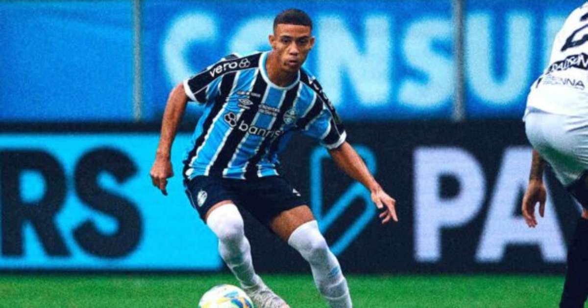 Grêmio atropela Santa Cruz e Pavón faz sua estreia no time.