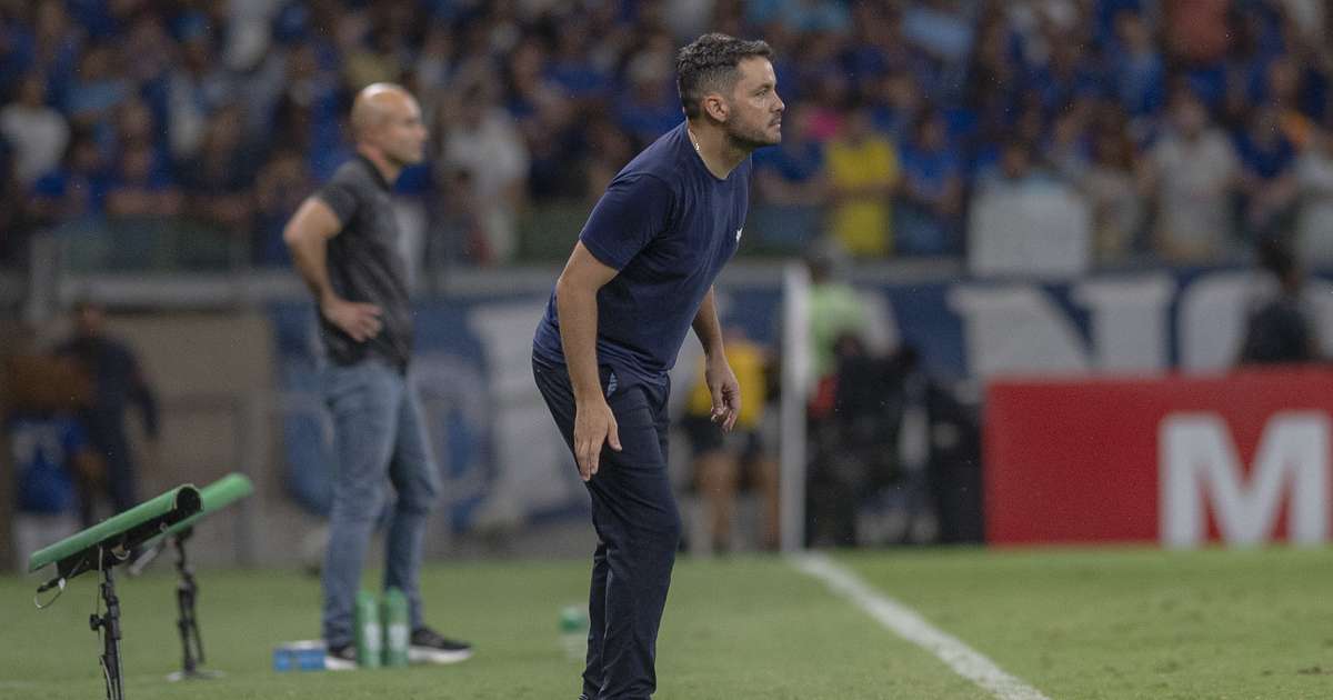 larcamón ajusta escalação do cruzeiro com desfalques importantes para próxima partida