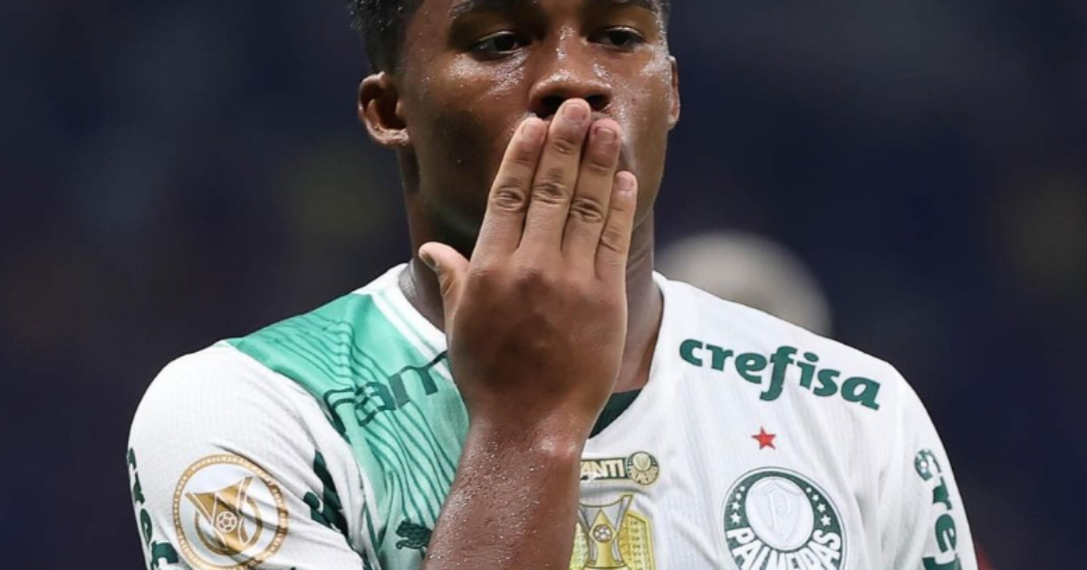 Palmeiras lucra com revelação Endrick e gera alto faturamento no mercado esportivo.