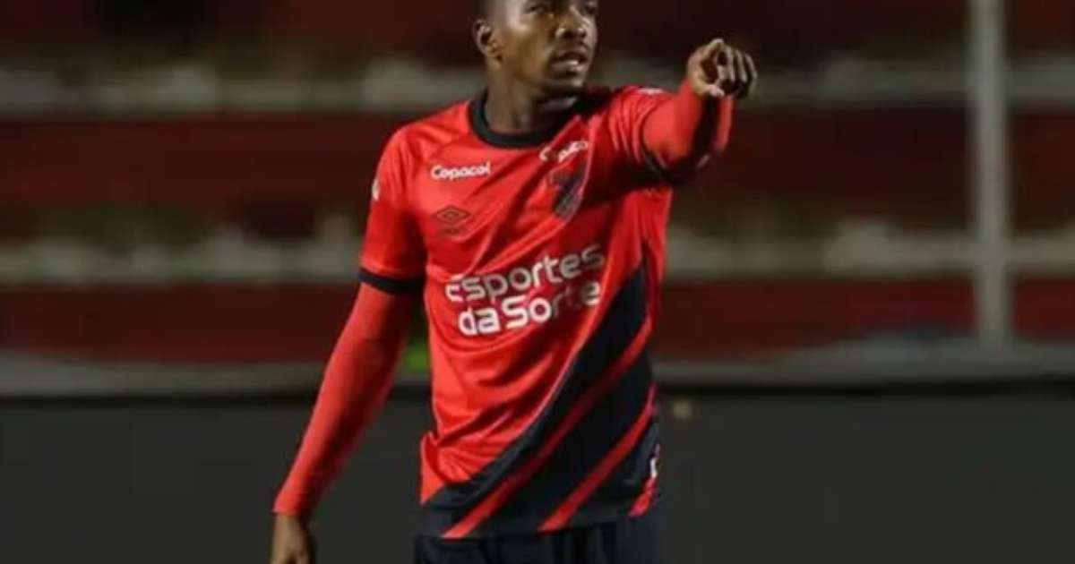 Corinthians busca liberação de jogador com clube japonês para reforçar elenco