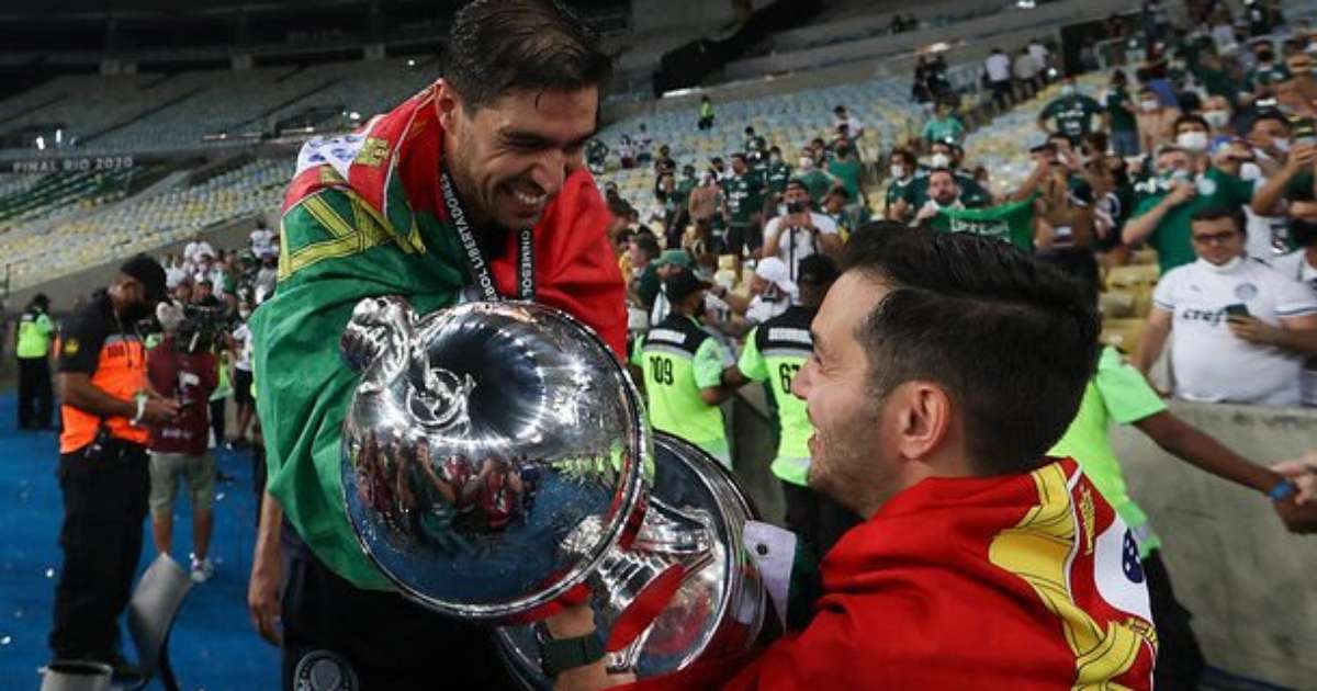Abel Ferreira enfrenta Portuguesa pela primeira vez com o Palmeiras