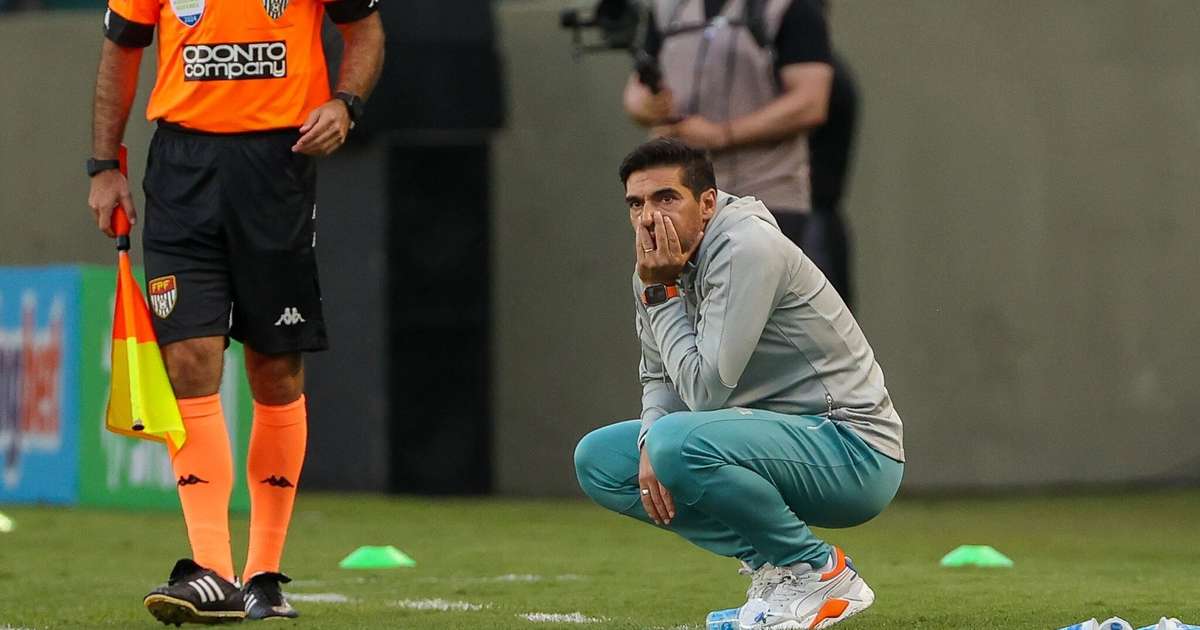 Abel Ferreira define estratégia para Palmeiras enfrentar a Portuguesa; veja escalação provável.