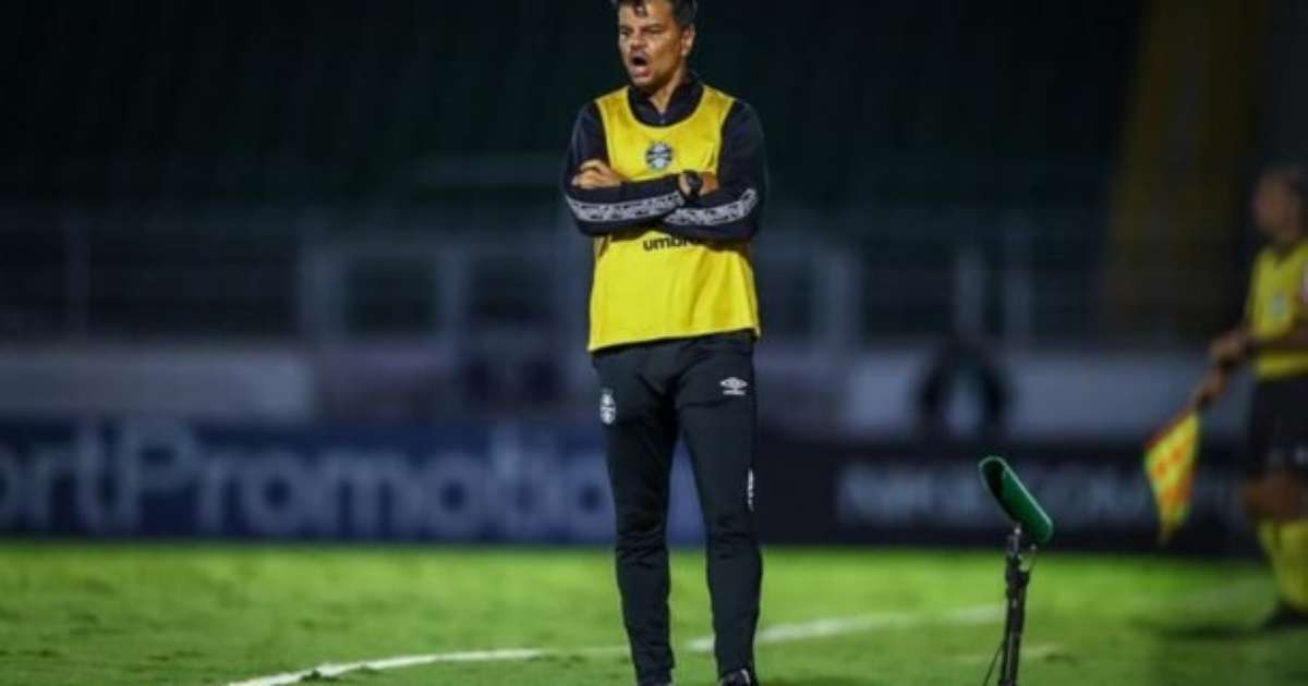 Explicação das reservas utilizadas pelo auxiliar do Grêmio na Recopa Gaúcha