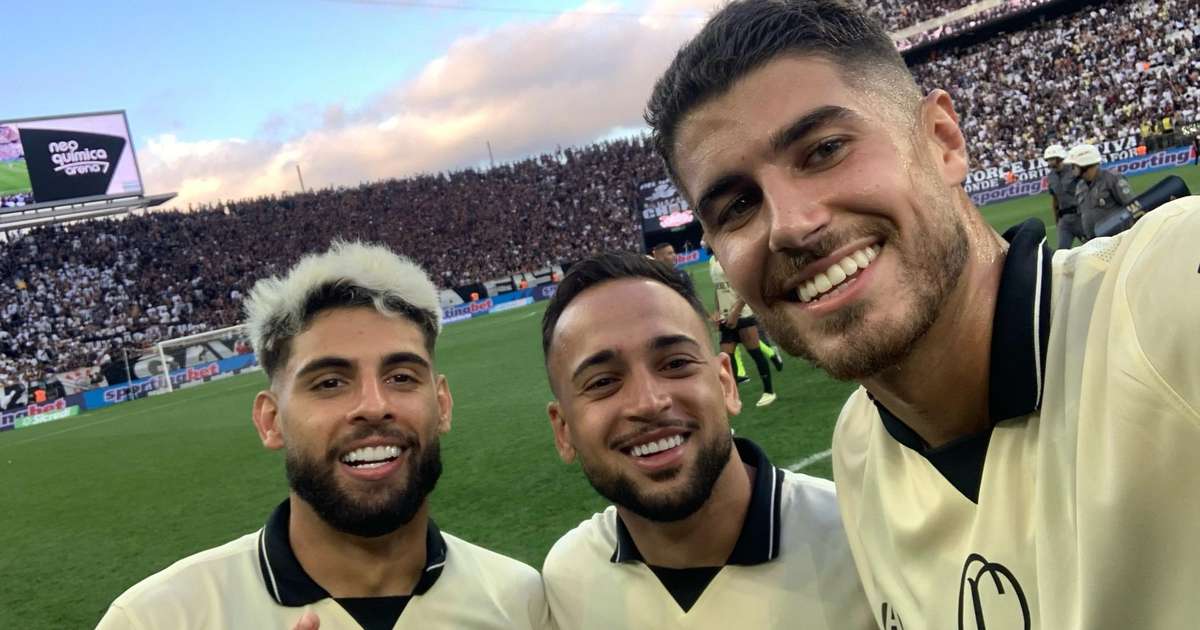 Pedro Raul garante vitória do Corinthians com gol nos acréscimos; confira avaliações.