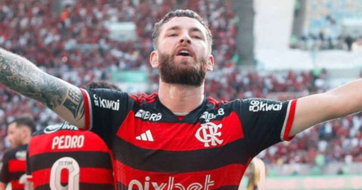 Léo Pereira exalta gol de falta e fase brilhante no futebol brasileiro
