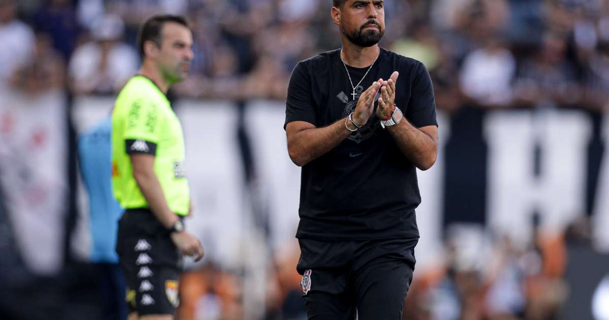 Corinthians enfrenta adversário de peso e recebe elogios de António Oliveira