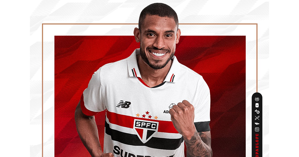 S o paulo contrata atacante de destaque andr silva chega ao clube 
