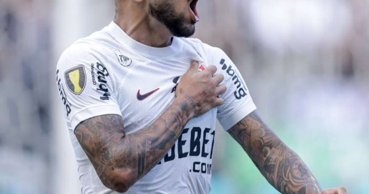 Flamengo oferece proposta por Maycon ao Shakhtar e aguarda resposta.