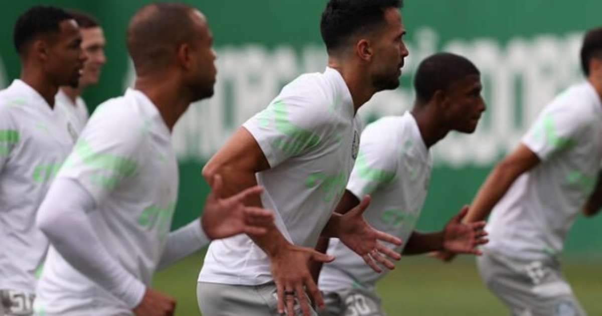 Luan espera Palmeiras mais encorpado para o mata-mata do Paulistão.