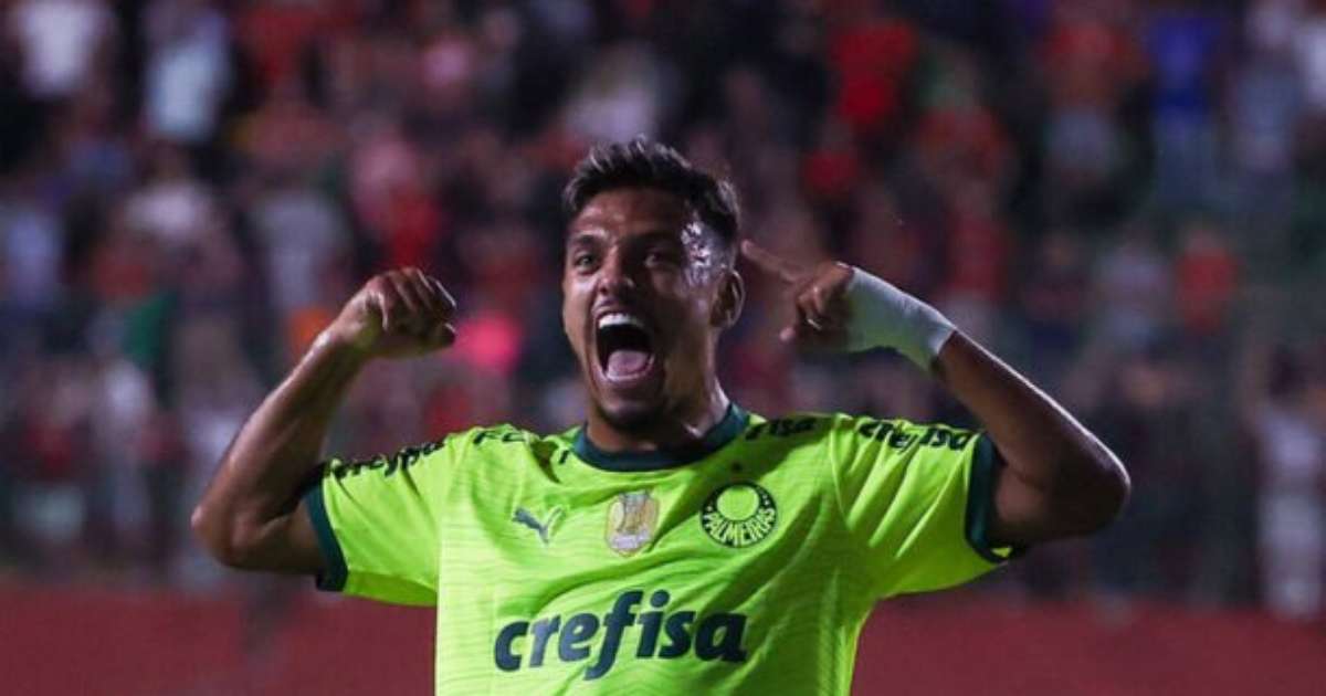Menino busca reconquistar destaque no Palmeiras
