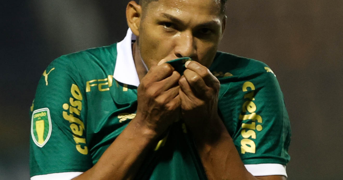 Palmeiras garante melhor campanha no Paulistão ao vencer Botafogo-SP.