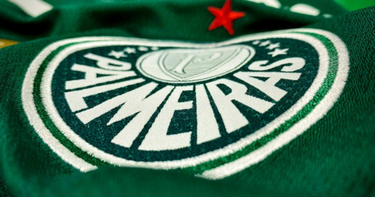 Palmeiras acionará John Textor na Justiça por questões contratuais no futebol.