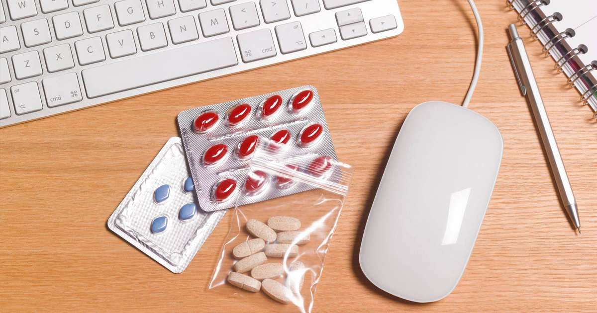 Indústria farmacêutica movimenta R$ 190 bilhões em 2023