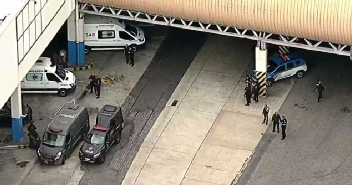 Passageiros São Feitos Reféns Por 3 Horas Durante Sequestro A ônibus No Rj 2 Ficaram Feridos 1650