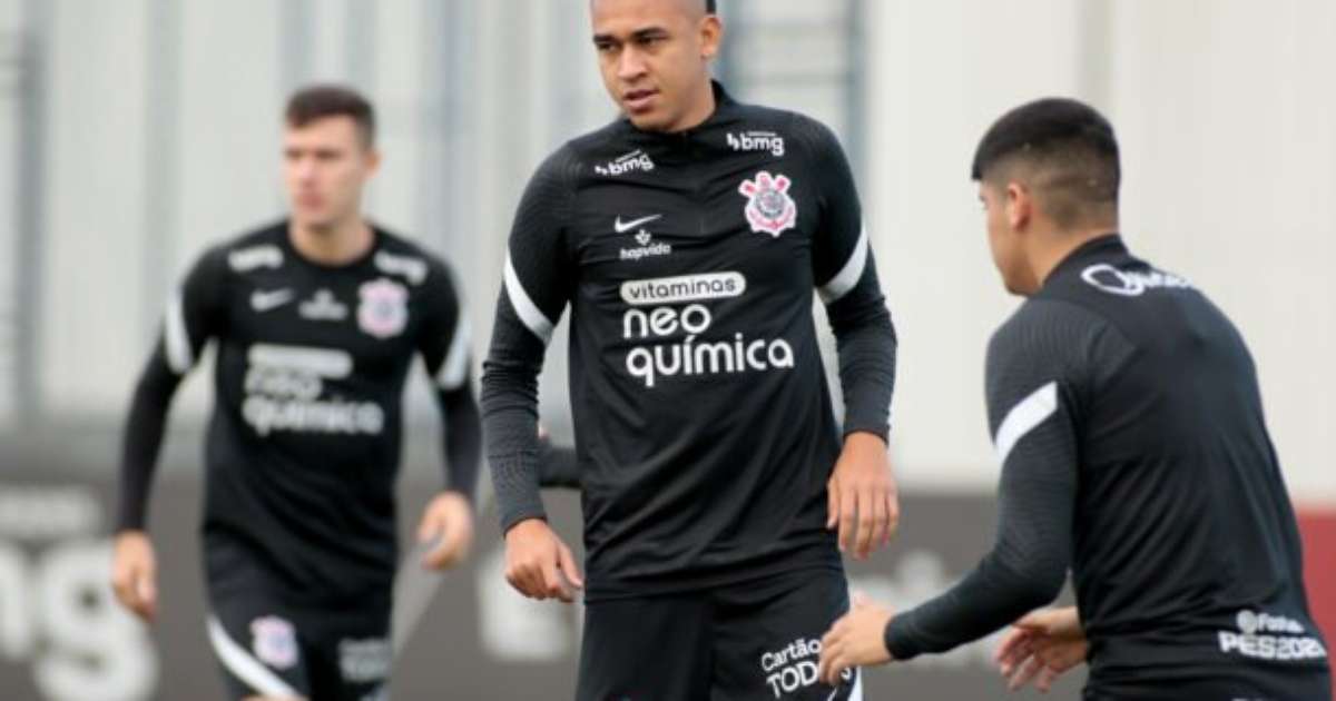 Cantillo processa o Corinthians por cobrança de R$ 2,4 milhões.