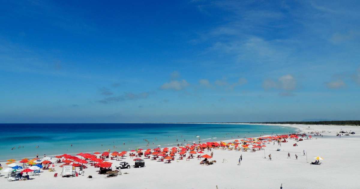 7 praias paradisíacas para conhecer em Arraial do Cabo (RJ)