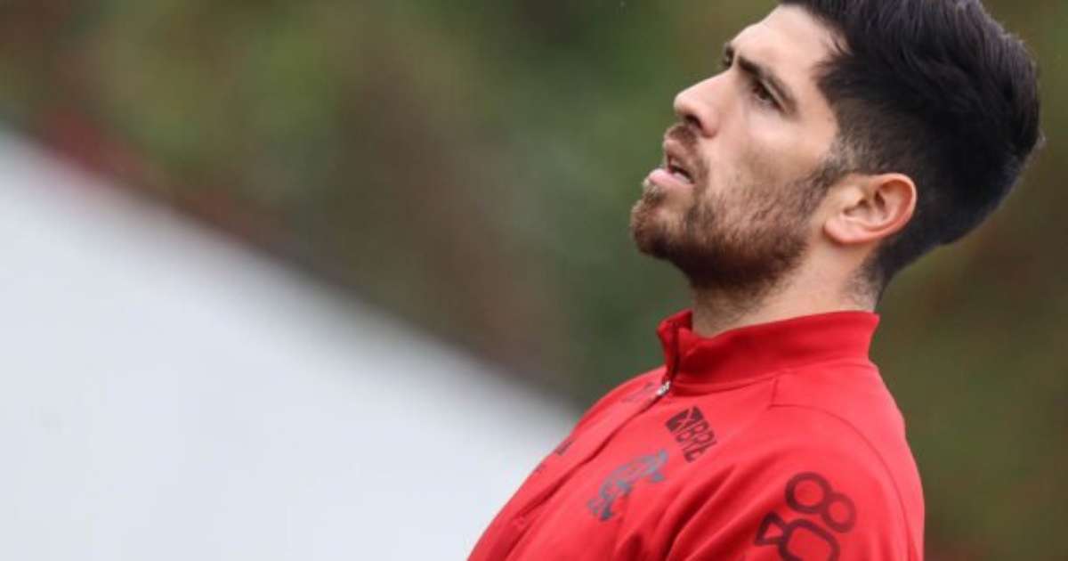 Buscando título inédito, Rossi mira conquista histórica no Flamengo.