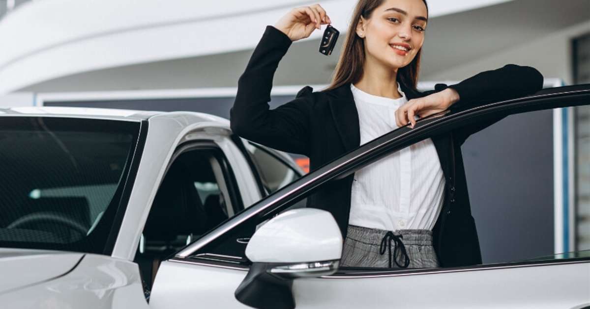 Riscos e vantagens de comprar ou vender carro pela internet