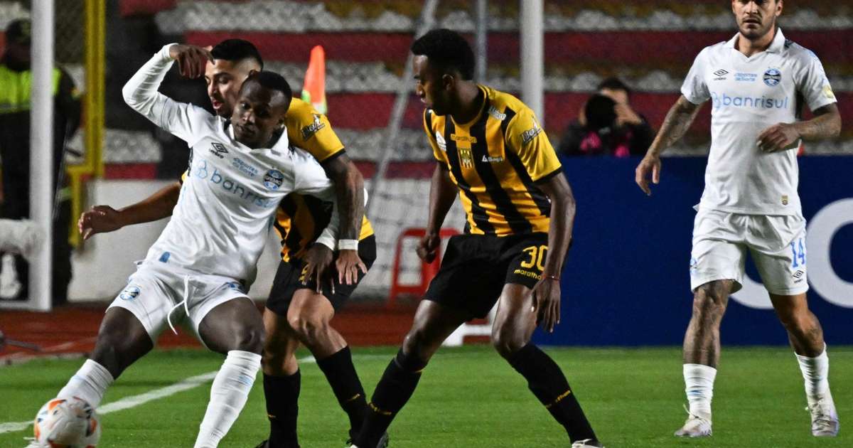 Derrota do Grêmio na estreia da Libertadores em La Paz com altitude.