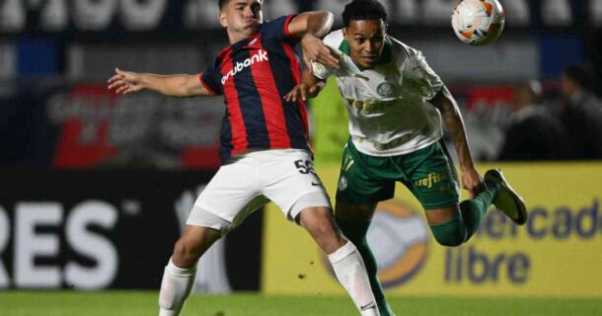 Palmeiras empata com San Lorenzo após sair em desvantagem na Libertadores.
