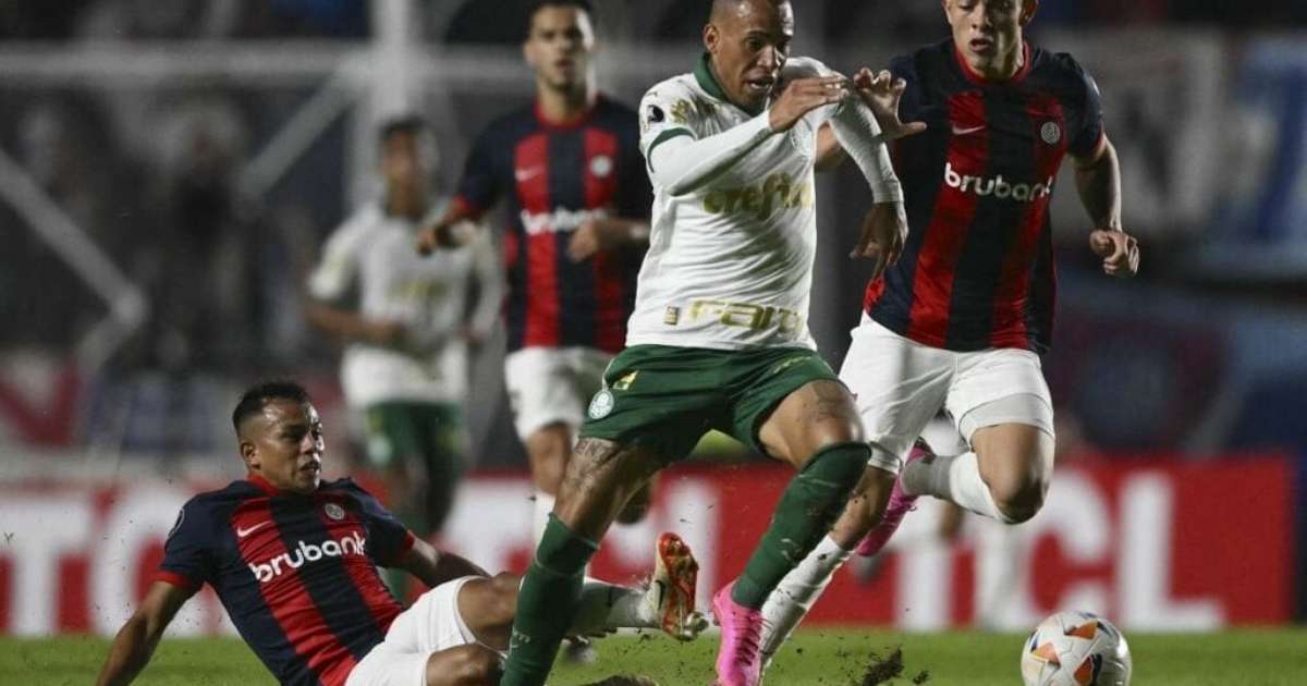 Racismo é flagrado por torcedores do Palmeiras durante partida contra San Lorenzo