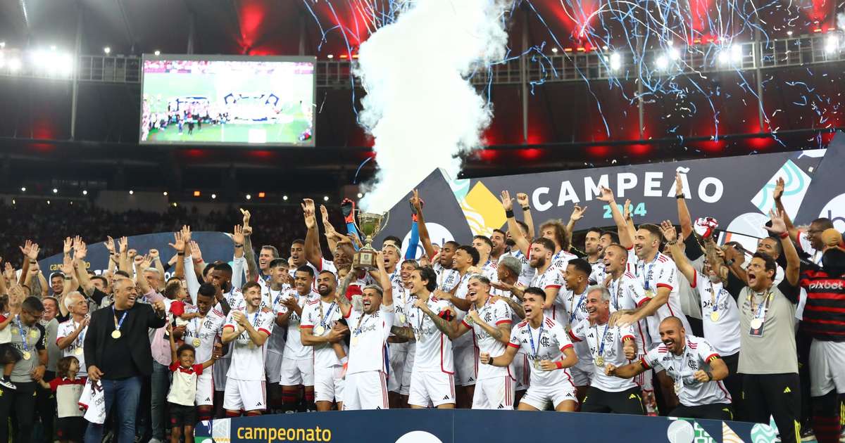 Flamengo domina últimas edições do Campeonato Carioca com cinco conquistas em oito anos.