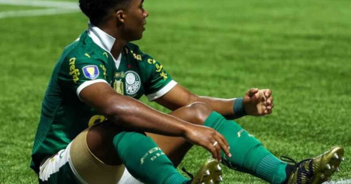 Endrick se lesiona e desfalca Palmeiras em próximos jogos cruciais no campeonato.