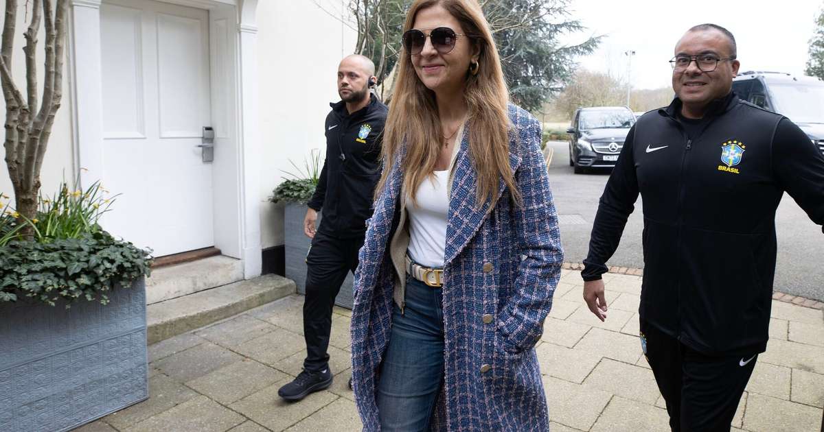 Presidente do Palmeiras critica Textor por conduta inadequada no futebol