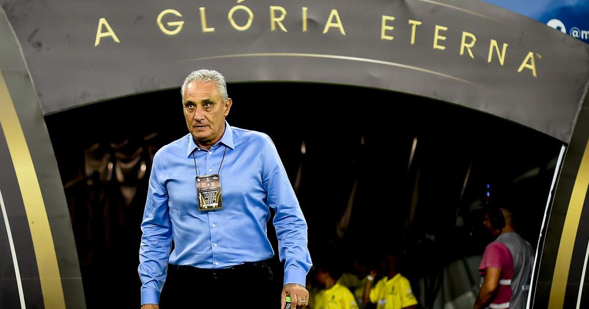 Tite elogia primeira etapa do Flamengo e destaca necessidade de prioridades.