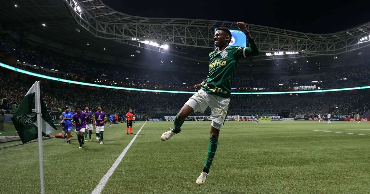 Palmeiras conquista vitória na Libertadores 2024 com gol de Estêvão