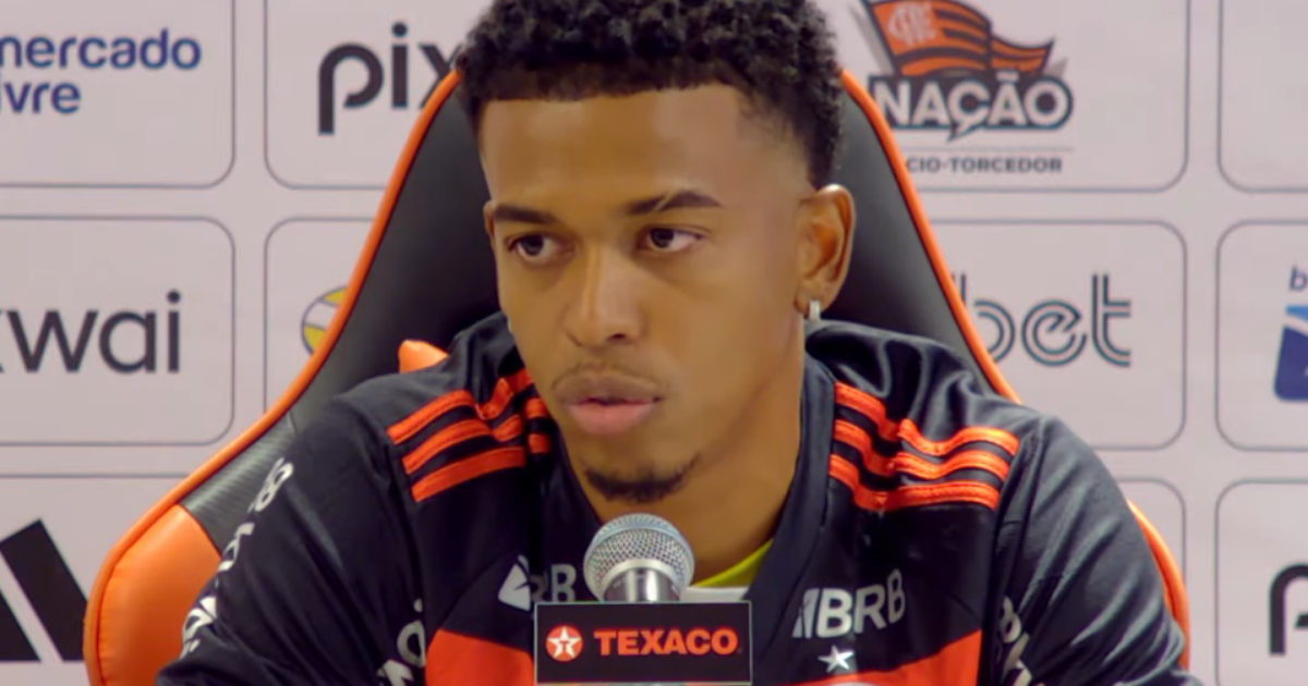 Sonho Realizado: Carlinhos Afirma que Jogar no Flamengo é uma Conquista
