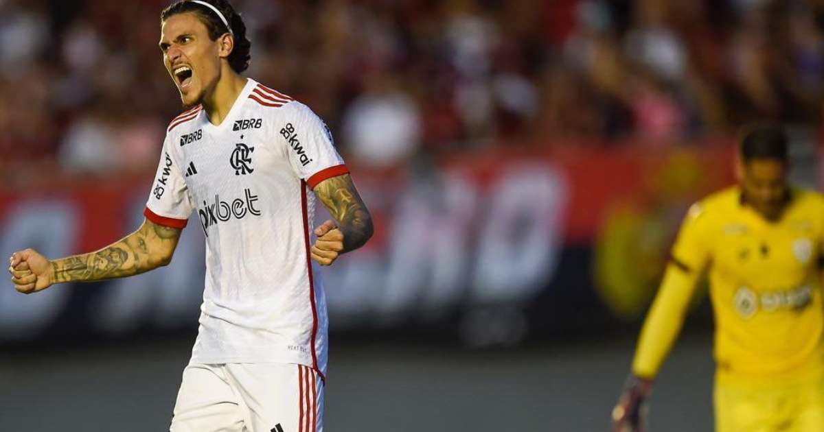 Pedro celebra gol e mantém foco na evolução no Flamengo