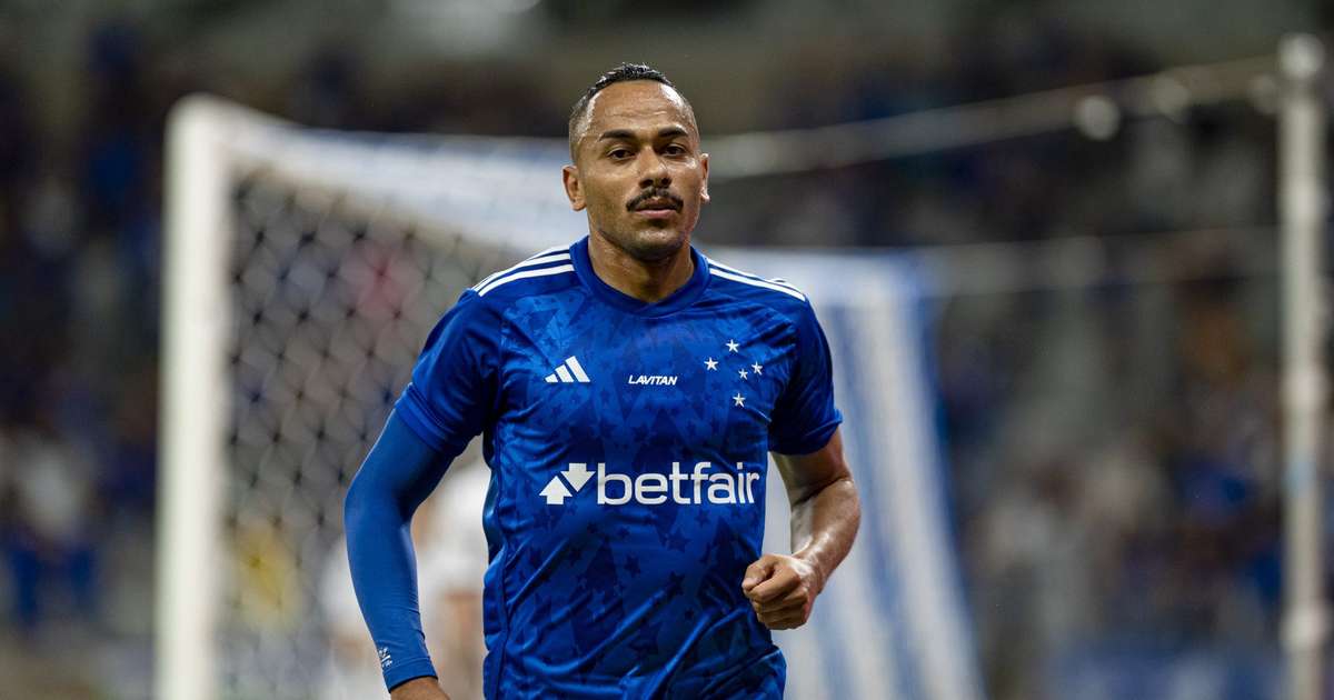 Grupo do Cruzeiro mostra força em vitória destacada por Rafael Elias.