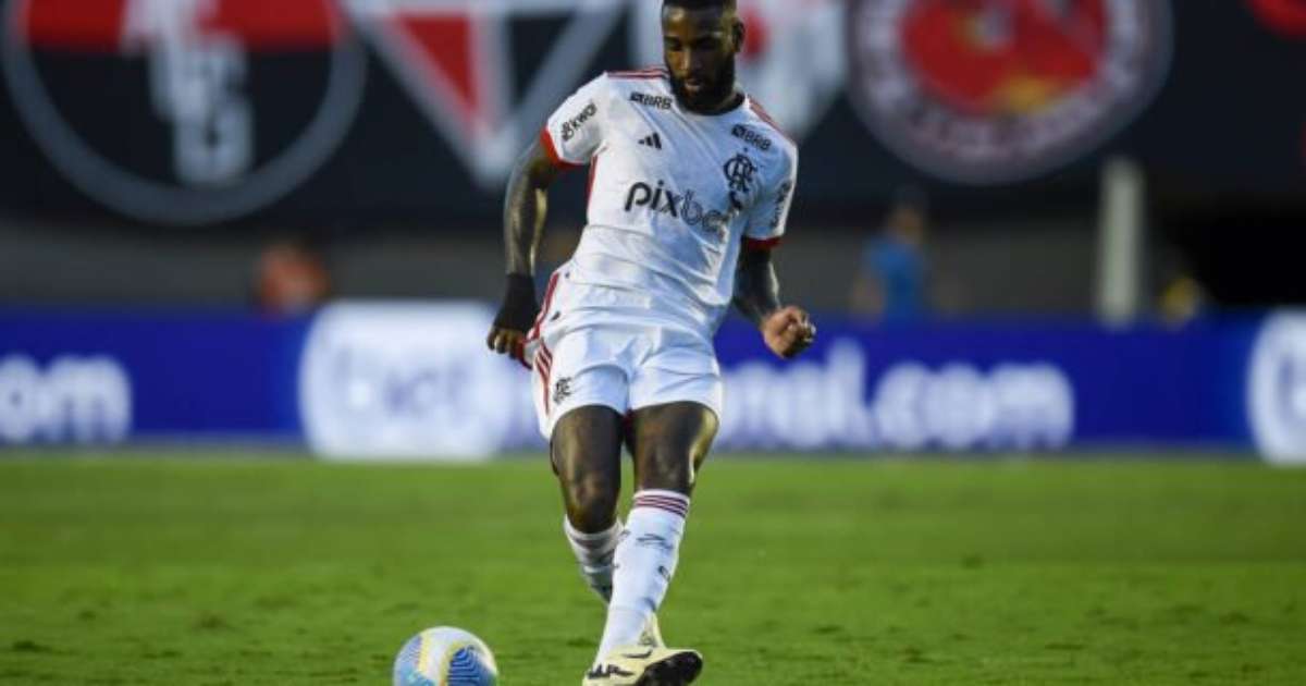 Nova função de Gerson pode surgir com ascensão de De la Cruz no Flamengo