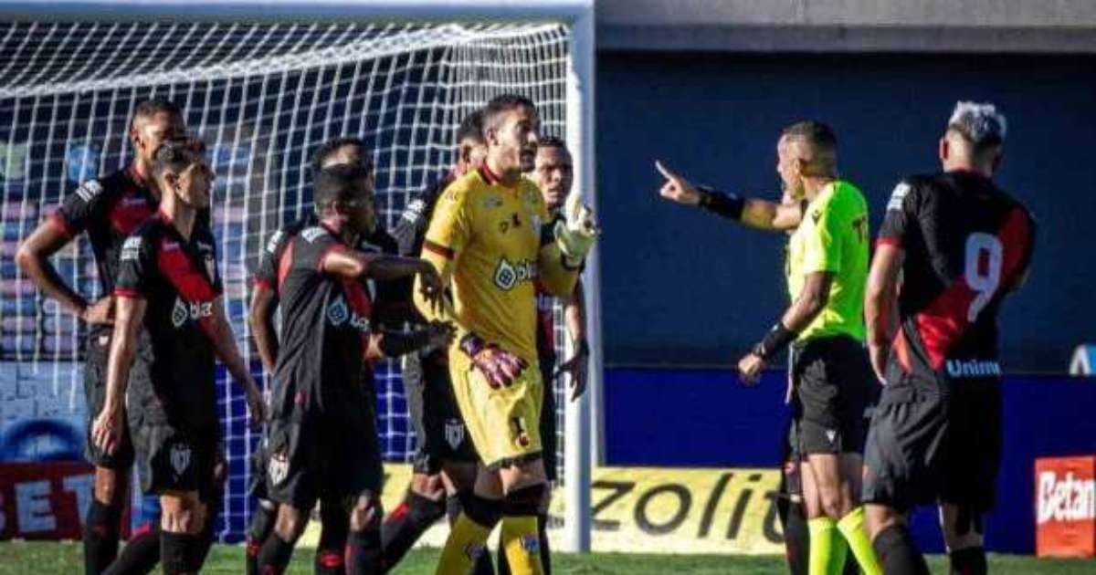 Cbfa Afasta Três Árbitros Que Apitaram Na Primeira Rodada Do Brasileirão