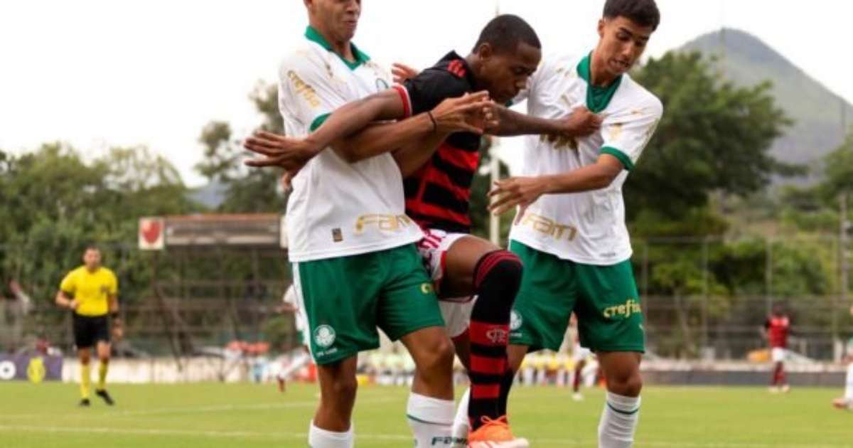 Palmeiras mantém invencibilidade e vira contra Flamengo no Brasileirão Sub-20.