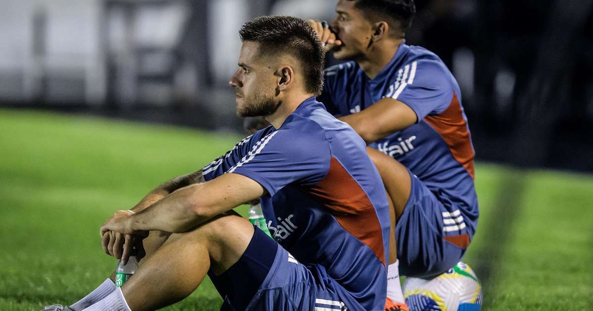 Cruzeiro enfrenta Fortaleza em busca da segunda vitória no Brasileirão.