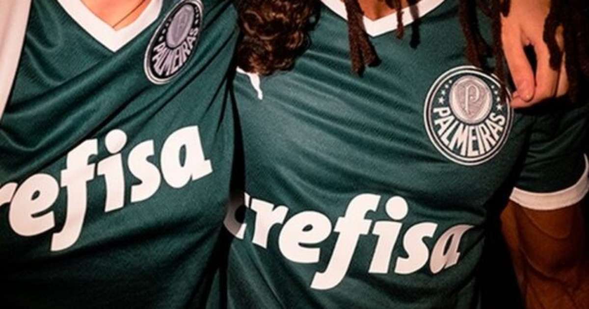 Palmeiras negocia patrocínio máster com duas casas de apostas famosas.