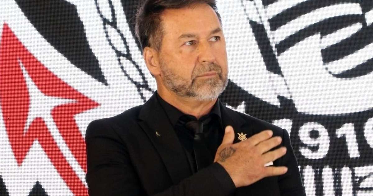 Augusto melo pede reação do corinthians e sugere saída de rubão