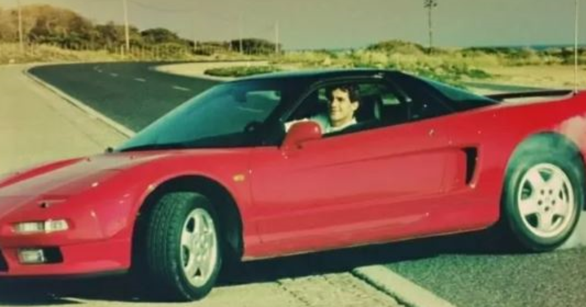 Carro emblemático de Ayrton Senna é colocado à venda por cifra milionária