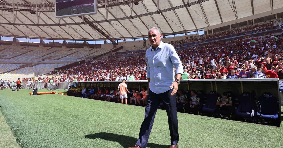 Tite prevê retomada sólida do trabalho com equipe oscilante.