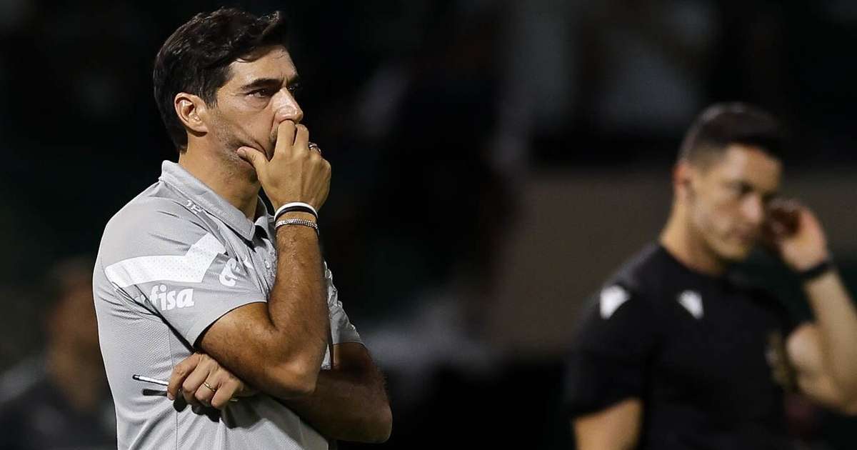Preparação final de Abel no Palmeiras para o Choque-Rei: veja escalação provável